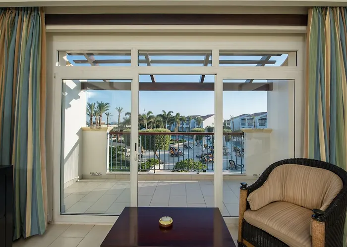 Reef Oasis Blue Bay & 5*