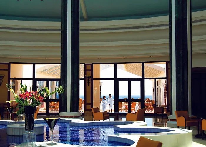 Reef Oasis Blue Bay & 5*