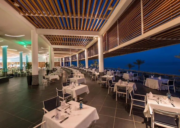 Reef Oasis Blue Bay & 5* Sharm el-Sheikh