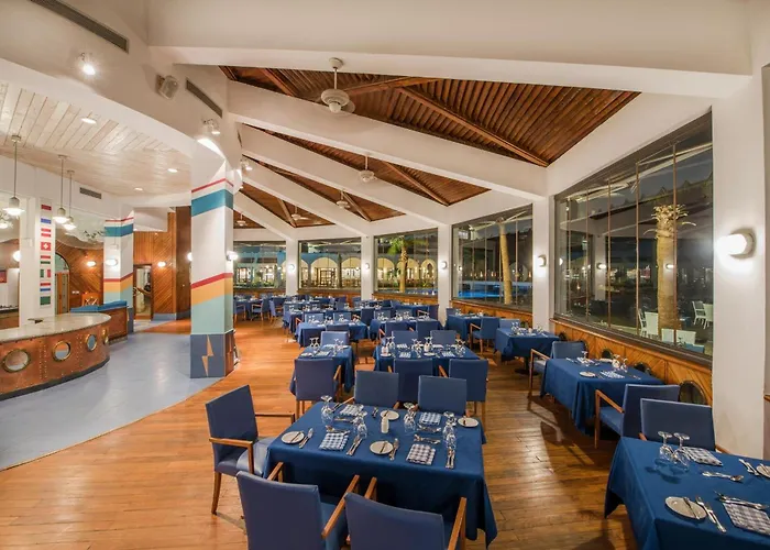Reef Oasis Blue Bay & Resort Sharm el-Sheikh