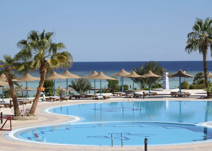 Reef Oasis Blue Bay & Resort 5*