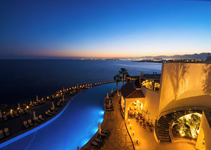 Reef Oasis Blue Bay & Resort 5*